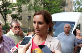 ep la diputada autonomica de mas madrid monica garcia durante su visita al barrio de orcasitas para