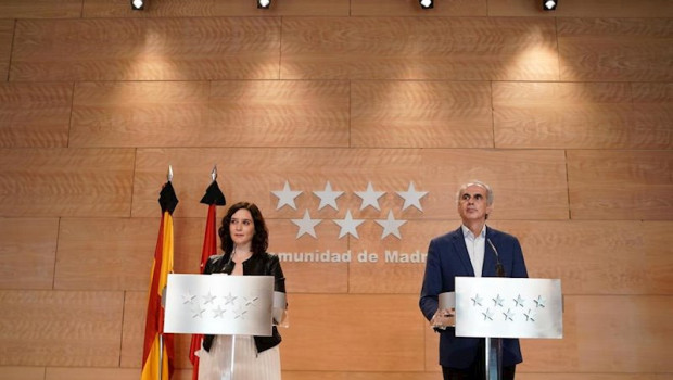 ep la presidenta de la comunidad de madrid isabel diaz ayuso y el consejero de sanidad de la