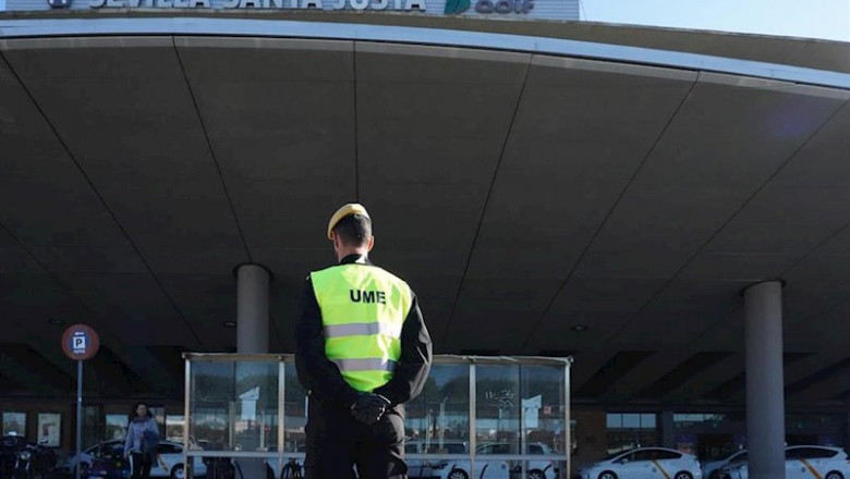 ep la ume en la estacion de santa justa de sevilla por el estado de alerta 16 de marzo del 2020