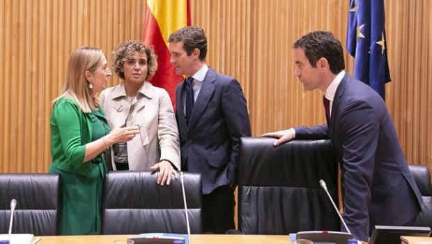 ep pablo casado dolors montserrat ana pastor