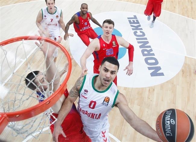 Shane Larkin entrando a canasta ante la defensa del CSKA | EUROLEAGUE ep shane larkin entrandocanastala defensacska