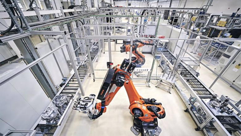 Skoda Auto pone en marcha en su planta de Vrchlabí el mayor cambio de sistema logístico de los últimos 25 años. | SKODA ep skoda auto pone en marcha en su planta de vrchlabi el mayor cambio de sistema logistico de los