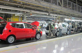 ep trabajadores de la planta de opel en figueruelas