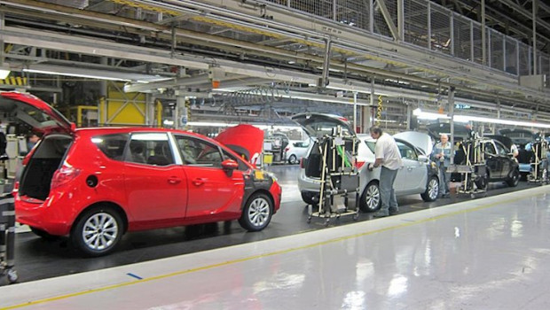 ep trabajadores de la planta de opel en figueruelas